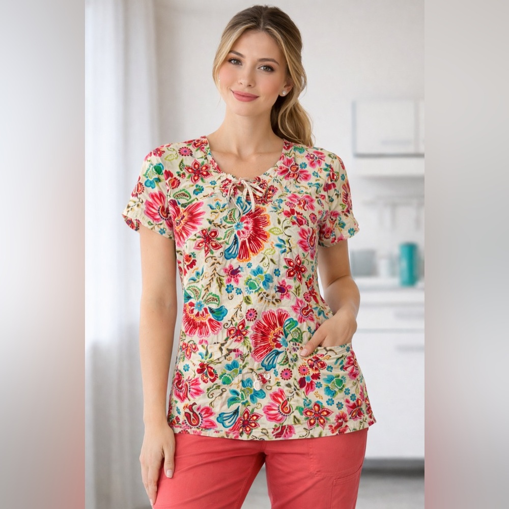 Nurse Uniform Baby Doll Puff Short Sleeve Ruffle front tie Floral Scrub Top Sz S